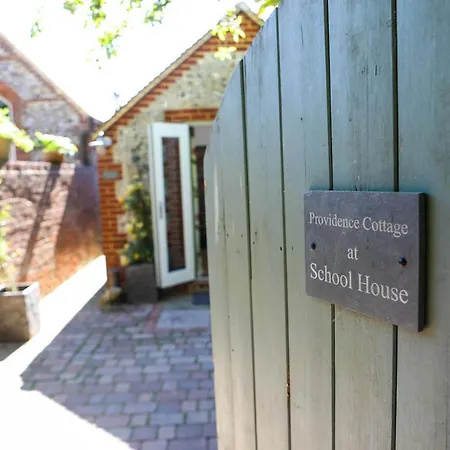 Providence Cottage A Sussex Boutique Retreat For Two Angmering Exterior photo